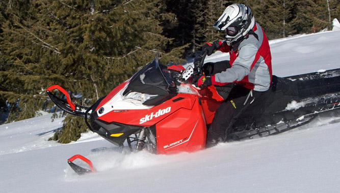 2016 Ski-Doo Summit SP T3